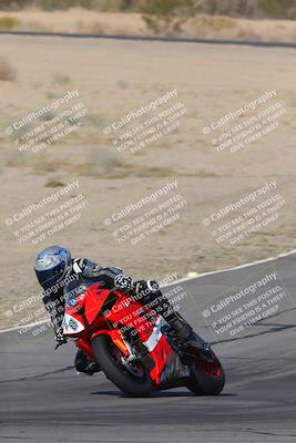 media/Dec-15-2023-Apex Assassins (Fri) [[91f19fb1c7]]/Trackday 1/Session 3 (Turn 8 Entry)/